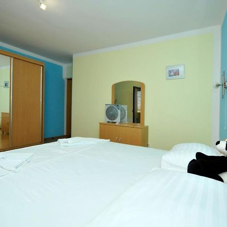 Roso Apartment With Sea View Trogir Buitenkant foto