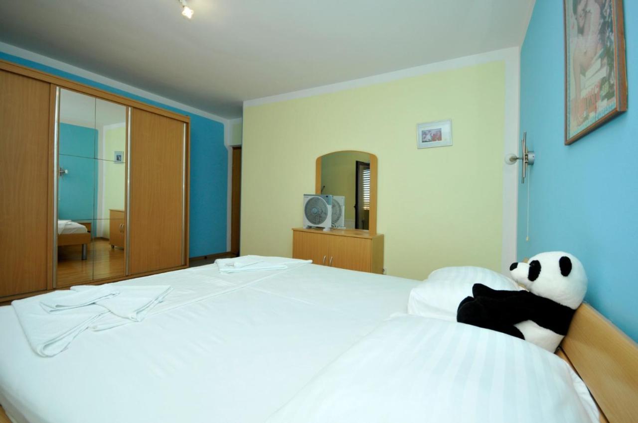 Roso Apartment With Sea View Trogir Buitenkant foto