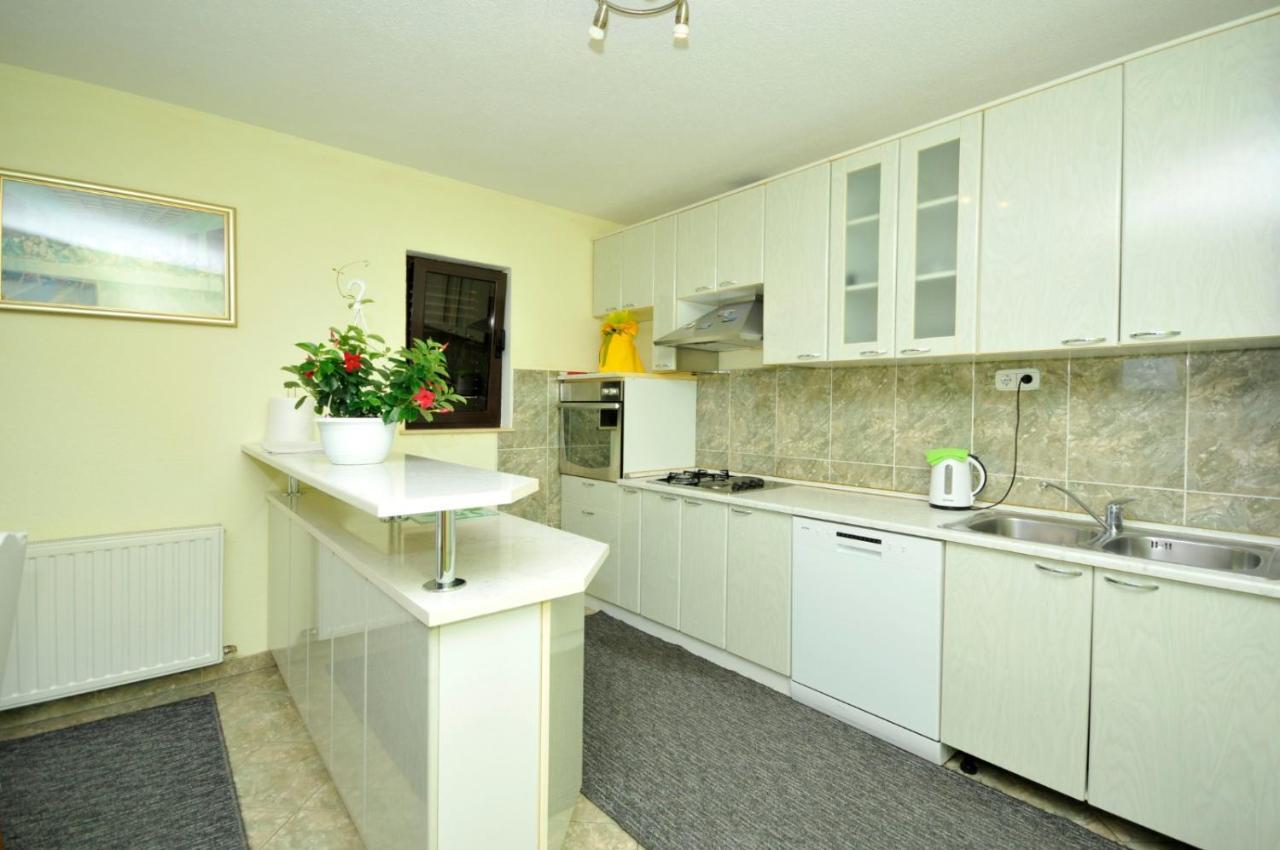 Roso Apartment With Sea View Trogir Buitenkant foto