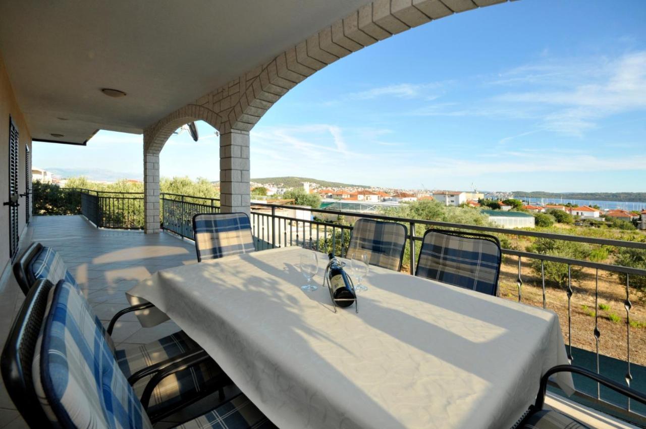 Roso Apartment With Sea View Trogir Buitenkant foto