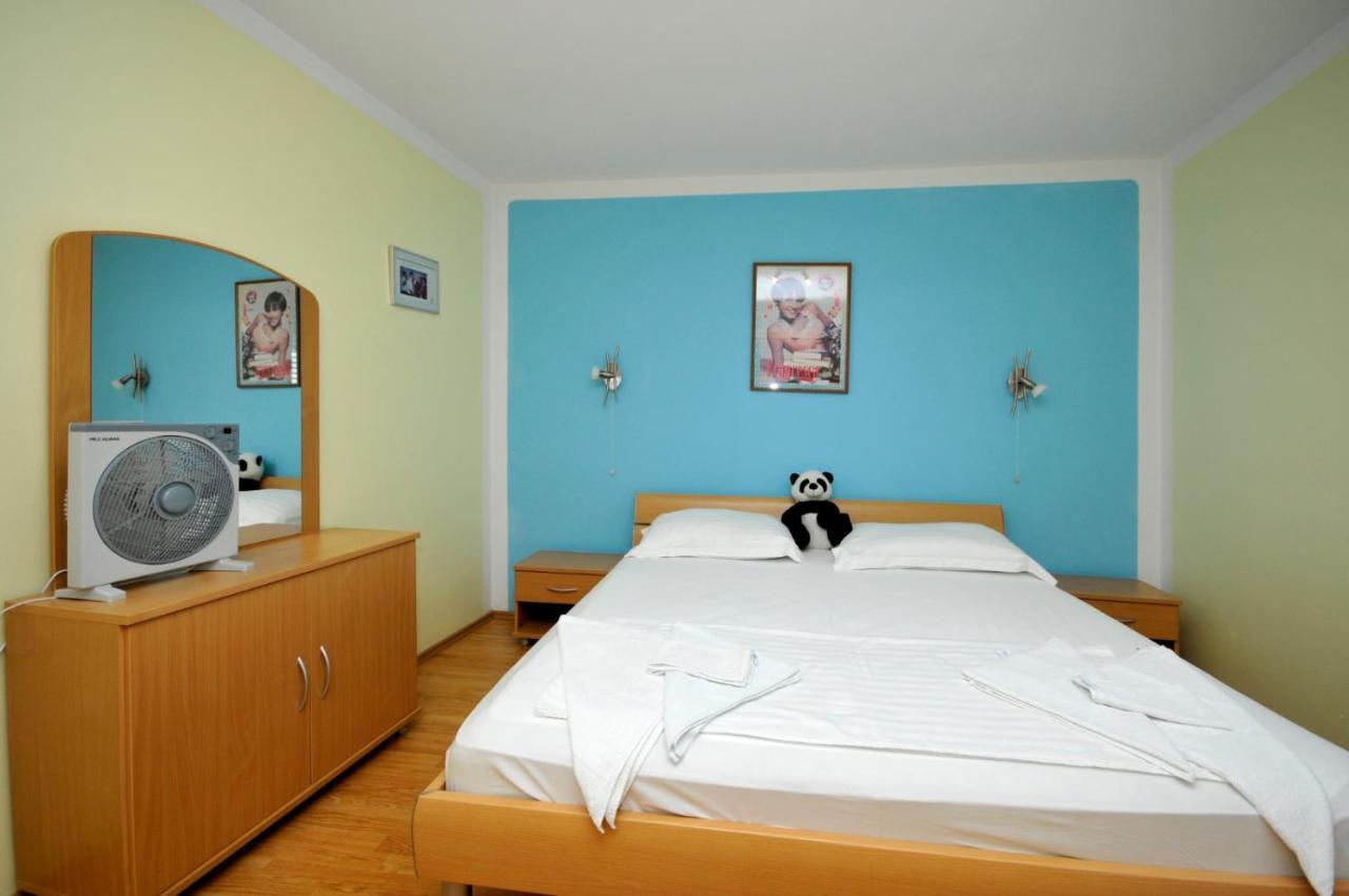 Roso Apartment With Sea View Trogir Buitenkant foto