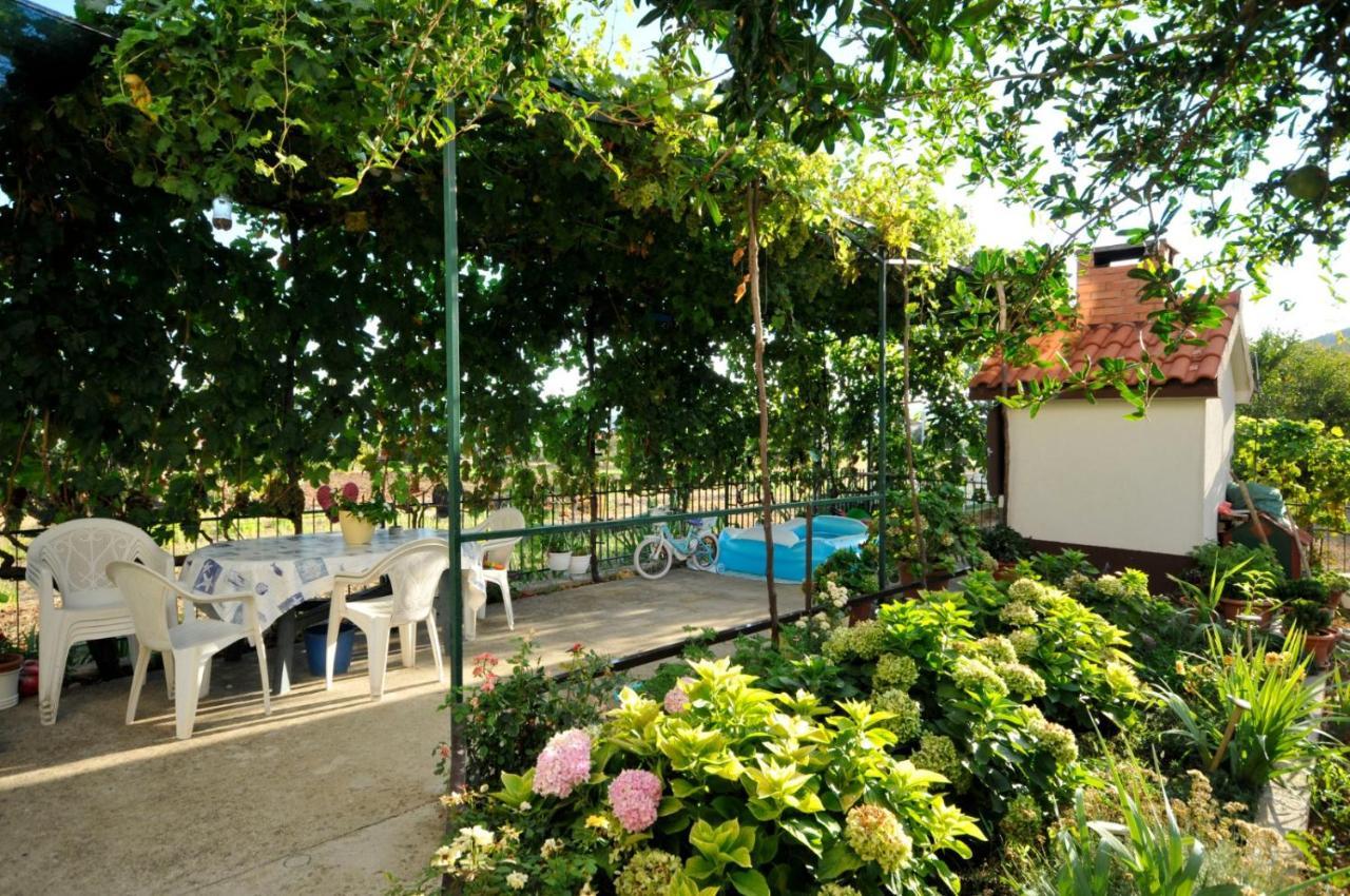 Roso Apartment With Sea View Trogir Buitenkant foto