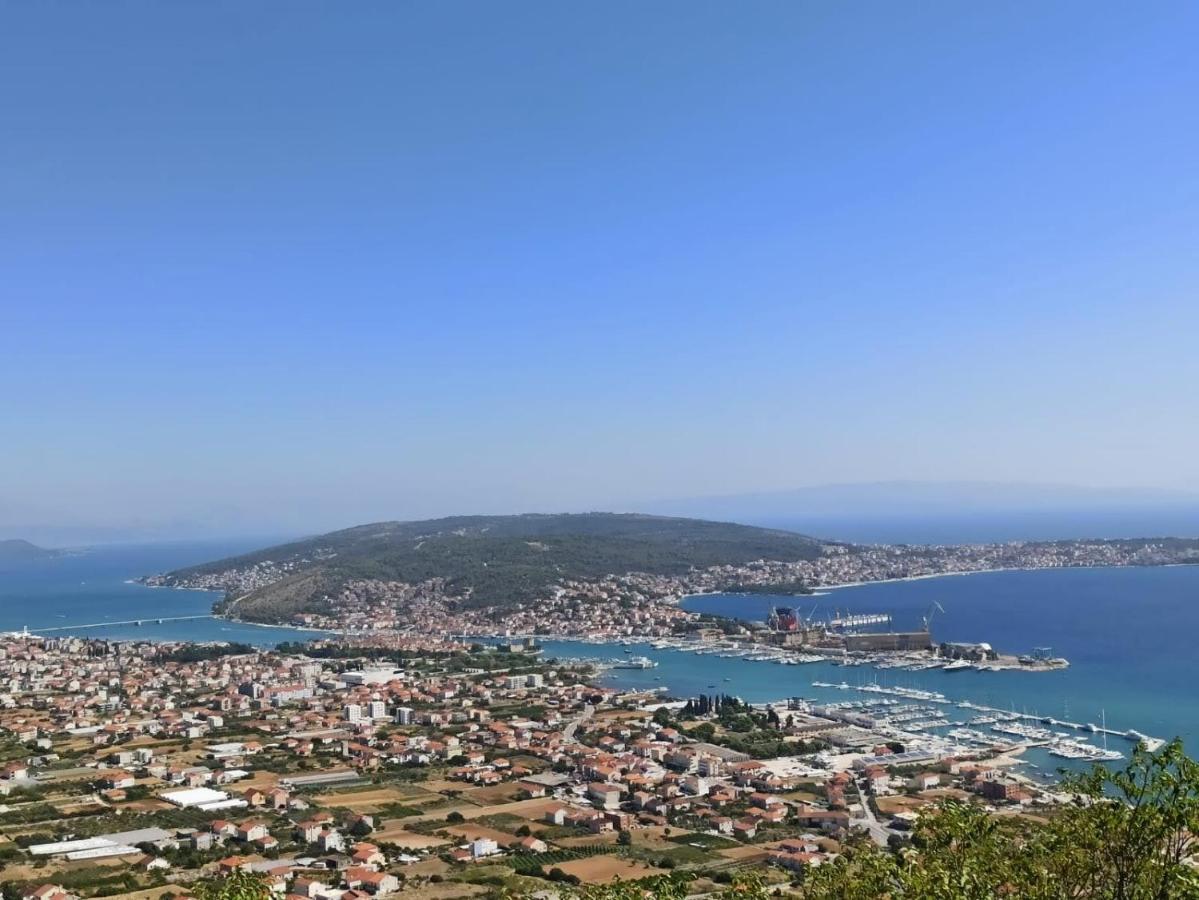 Roso Apartment With Sea View Trogir Buitenkant foto