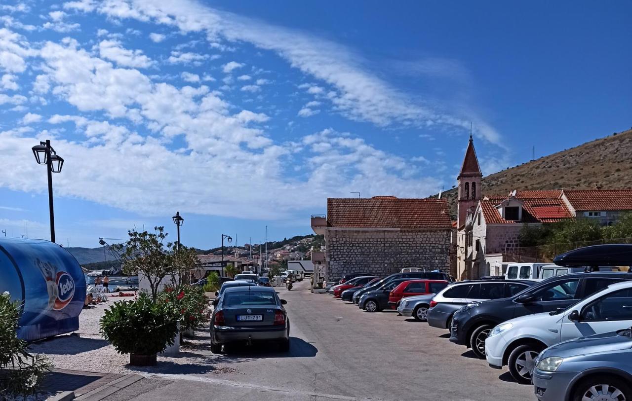 Roso Apartment With Sea View Trogir Buitenkant foto